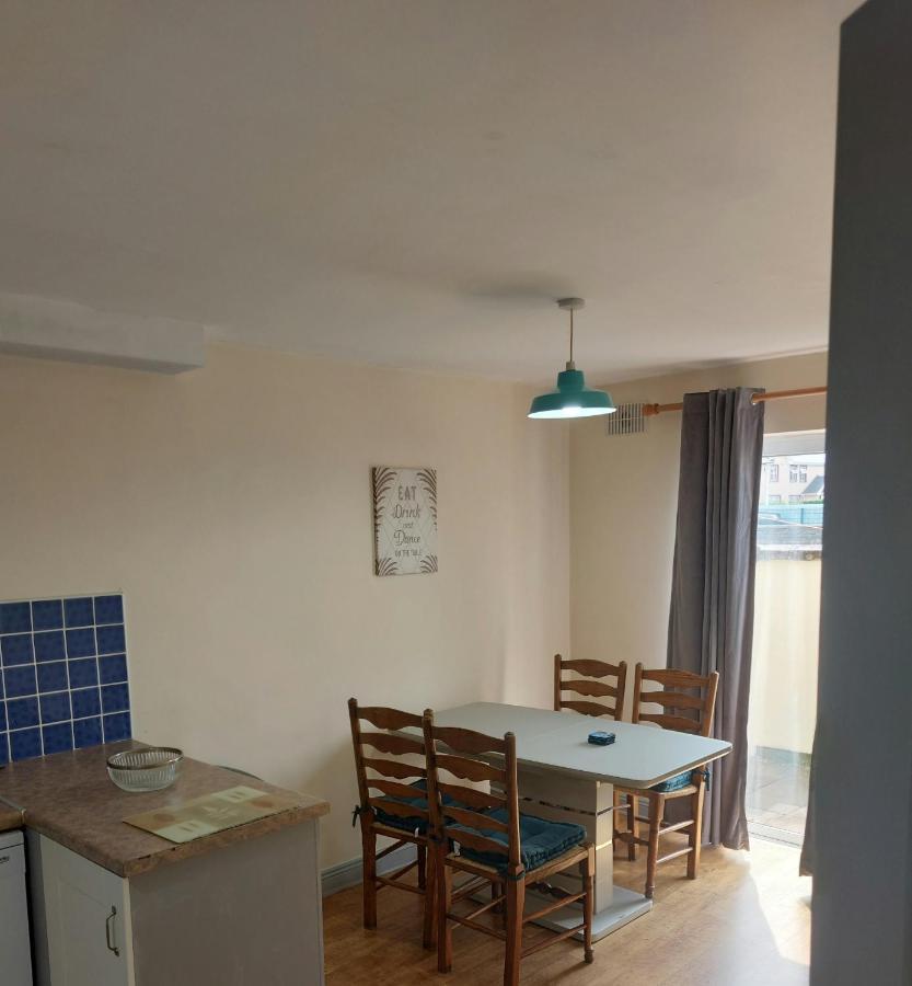 Apartamento Cathedral Court Ennis Exterior foto